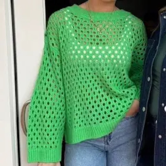 DIVIDED H&M Lime Green Soft Open Knit Crochet Crop Sweater Wide Sleeve S NEW - Picture 2 of 11